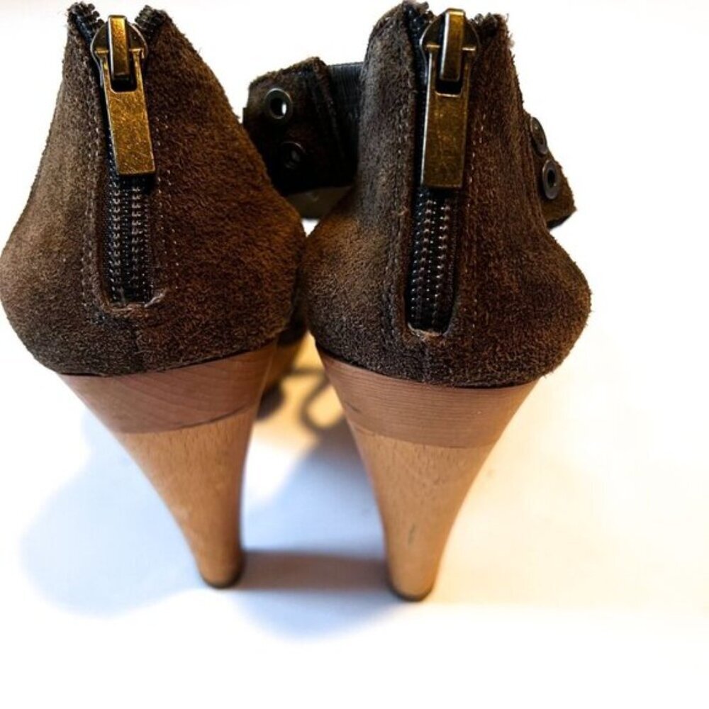 Banana Republic Bethel Suede Heel Sandals NEW!! - Picture 8 of 13